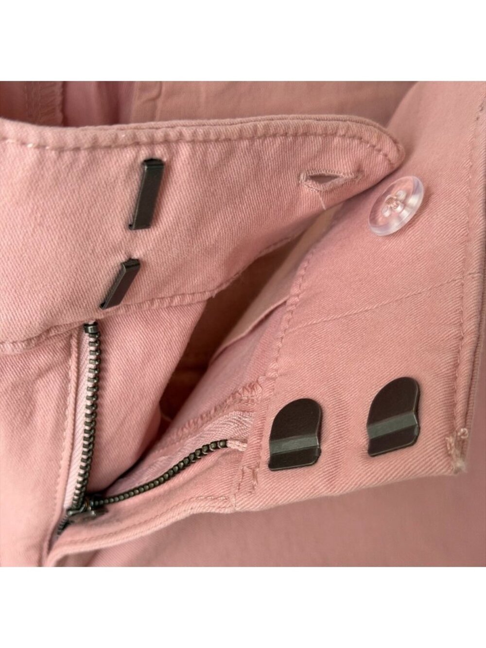 Pink Bermuda Shorts Size 2 10” Inseam Cuffed - Picture 7 of 9